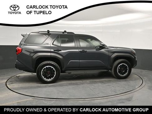 Used 2025 Toyota 4Runner TRD Off-Road image 4