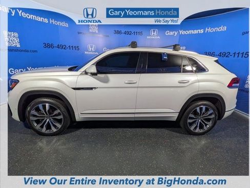 Used 2023 Volkswagen Atlas Cross Sport SEL Premium R-Line AWD/4WD image 7