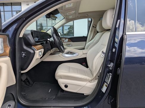 Used 2021 Mercedes-Benz GLS 450 4MATIC image 13