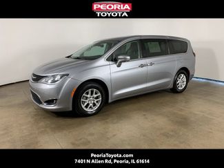 Used 2020 Chrysler Pacifica Touring w/ Advanced Safetytec Group FWD video 1