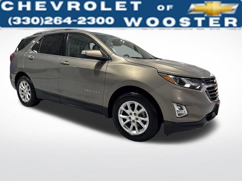 Used 2018 Chevrolet Equinox LT w/ Sun & Infotainment Package image 7