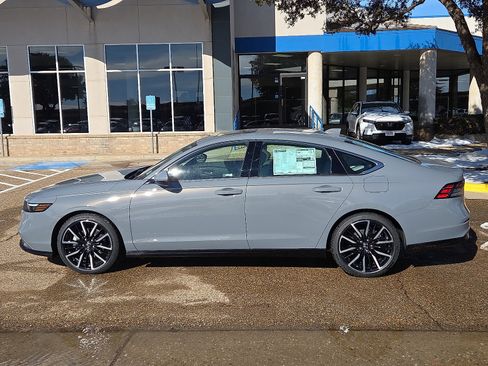 New 2025 Honda Accord Touring image 2