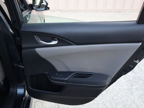 Used 2017 Honda Civic EX-T image 22