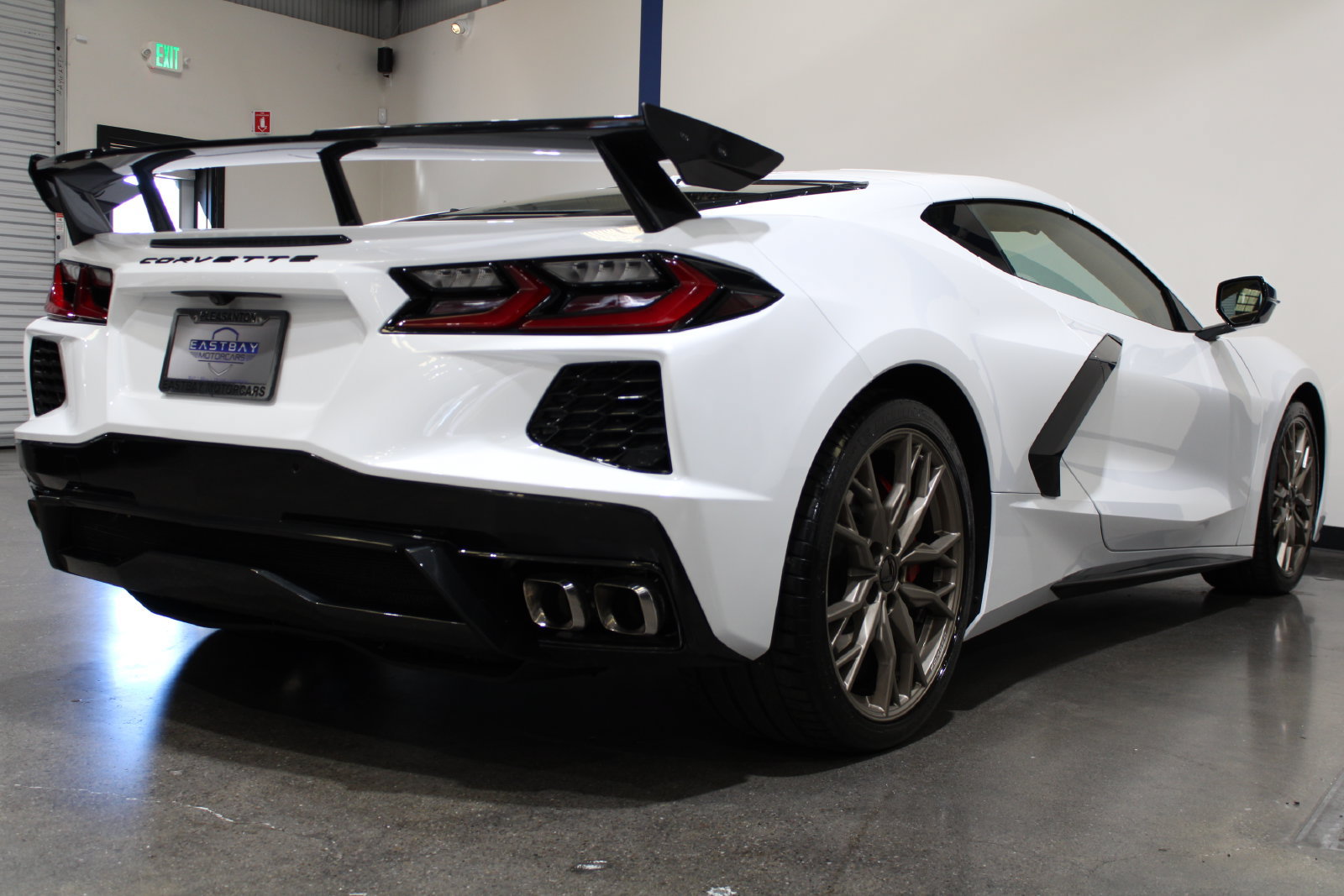 Used 2023 Chevrolet Corvette Stingray Premium Cpe w/ Z51 Performance Package RWD image 13
