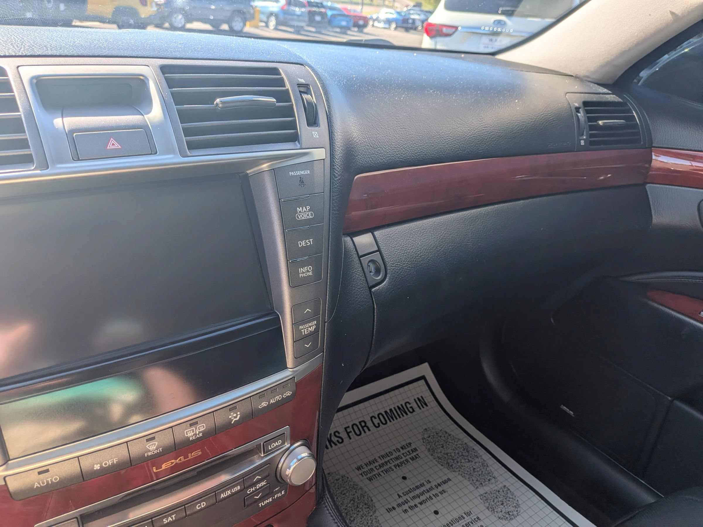 Used 2012 Lexus LS 460 AWD w/ Comfort Pkg image 19