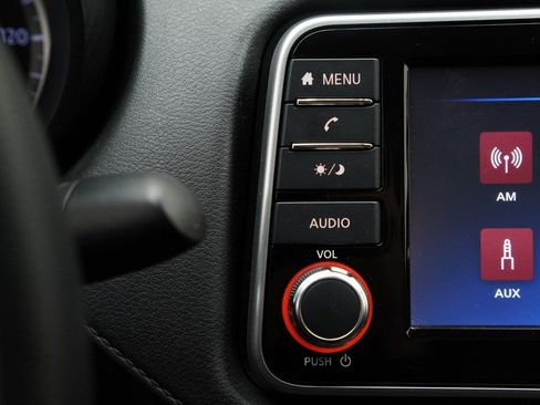 Used 2025 Nissan Versa S w/ Trunk Package FWD image 25