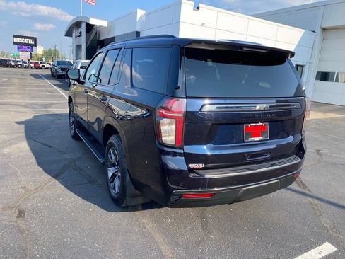 Used 2021 Chevrolet Tahoe Z71 w/ Z71 Signature Package AWD/4WD image 5