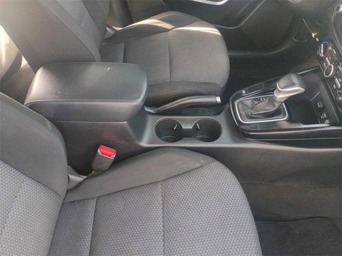 Used 2021 Kia Soul LX image 16