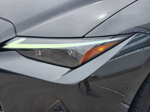 Used 2024 Lexus IS 350 F Sport w/ Memory Package RWD image 9