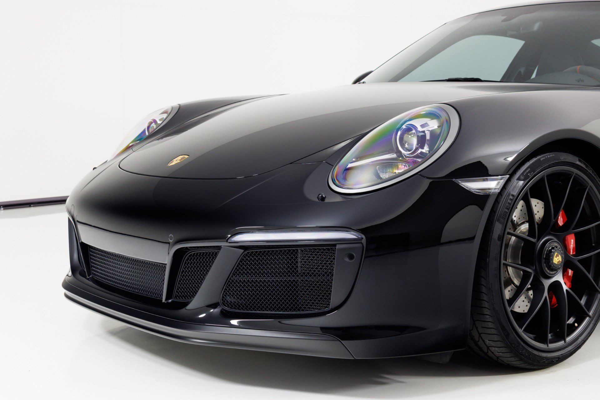 Used 2017 Porsche 911 Carrera GTS RWD image 52