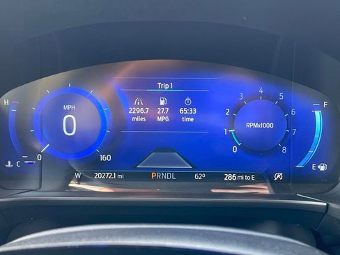 Used 2022 Ford Escape Titanium w/ Titanium Elite Package image 8