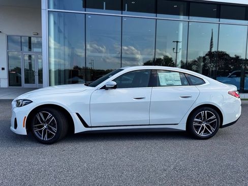 New 2026 BMW 430i xDrive w/ Premium Package AWD/4WD image 3