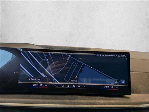 New 2026 BMW X5 xDrive50e image 13