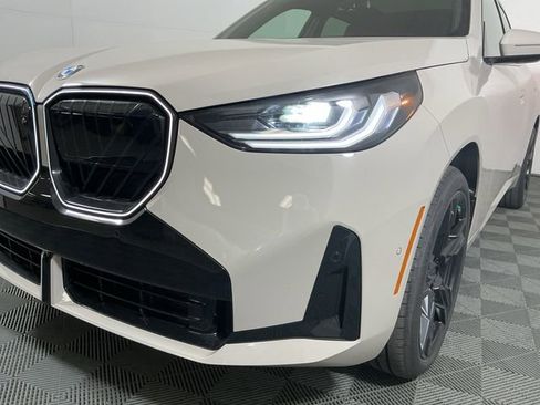 New 2026 BMW X3 xDrive30 w/ Premium Package image 9