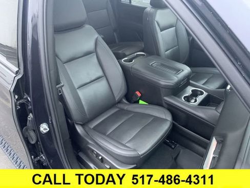 Certified 2022 Chevrolet Suburban Z71 w/ Z71 Off-Road Package image 29