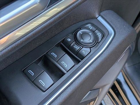 Certified 2025 Chevrolet Silverado 2500 High Country w/ High Country Premium Package AWD/4WD image 11