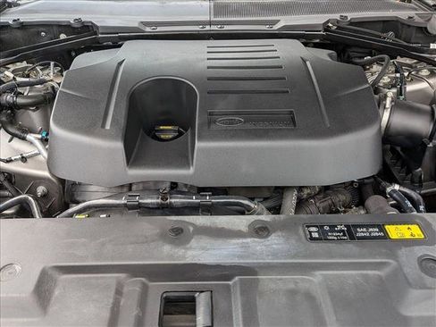 Used 2022 Land Rover Defender 110 X-Dynamic HSE image 26