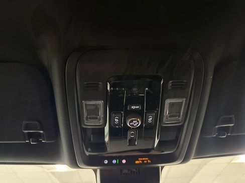New 2026 GMC Yukon Denali w/ LPO, Floor Liner Package AWD/4WD image 16