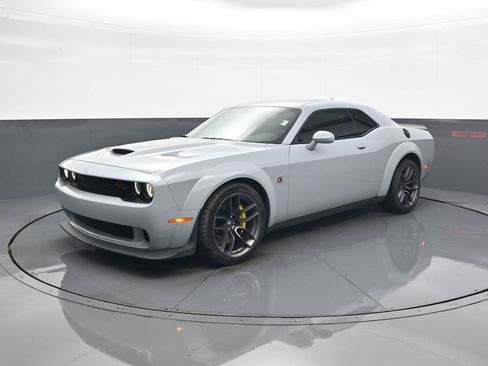 Used 2021 Dodge Challenger R/T Scat Pack image 3