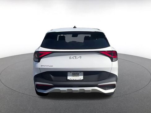 Used 2025 Kia Sportage LX image 12