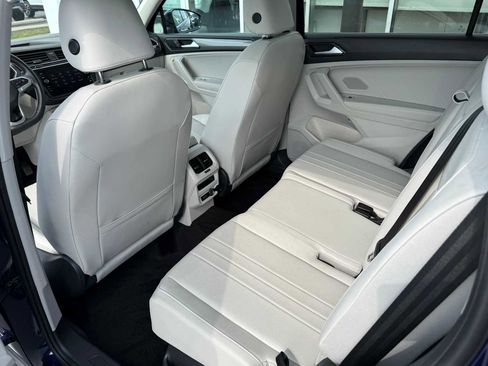 Certified 2023 Volkswagen Tiguan SE AWD/4WD image 16