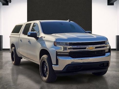 Used 2022 Chevrolet Silverado 1500 LT w/ Z71 Off-Road Package AWD/4WD image 6