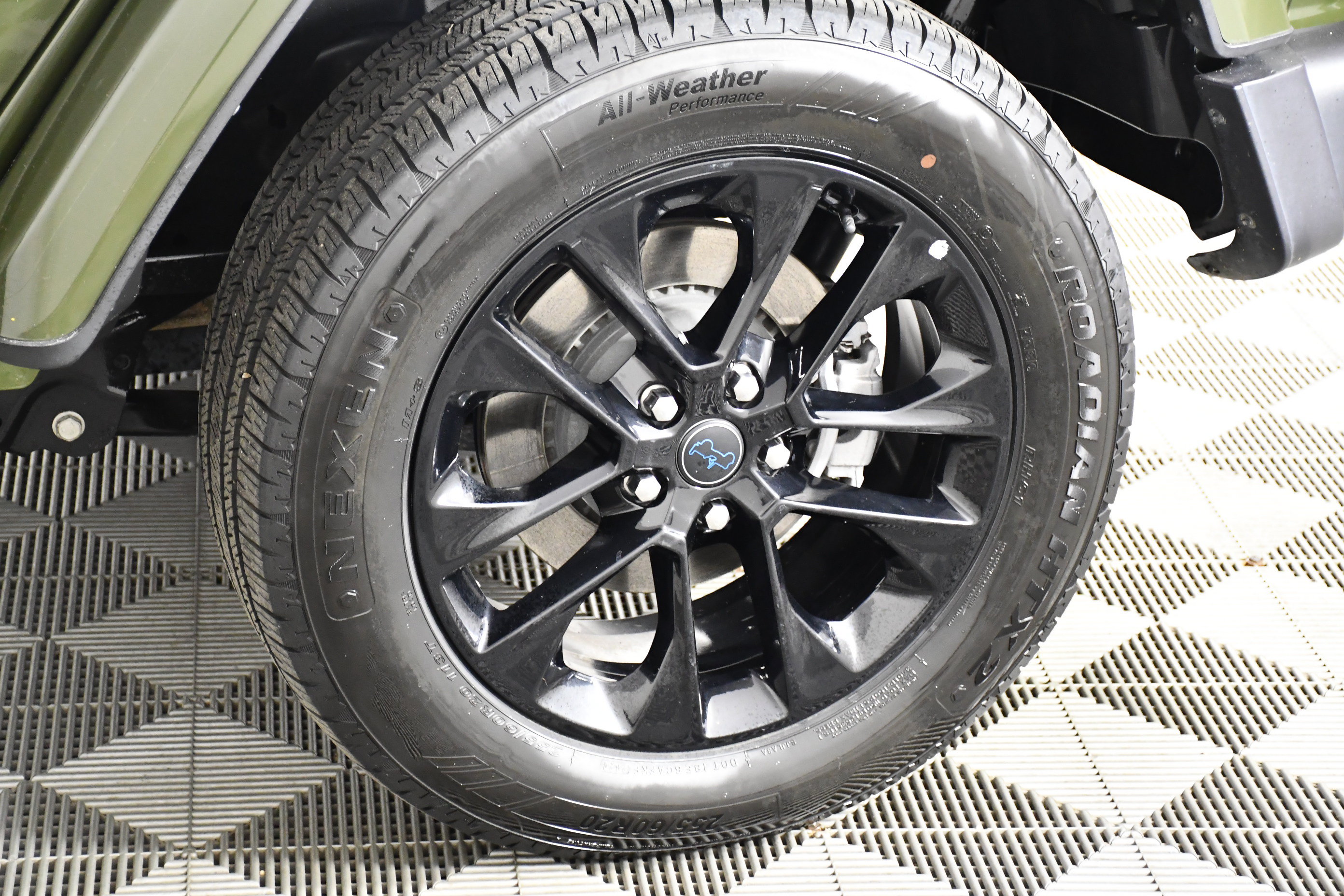 Used 2024 Jeep Wrangler Unlimited Sahara AWD/4WD image 52