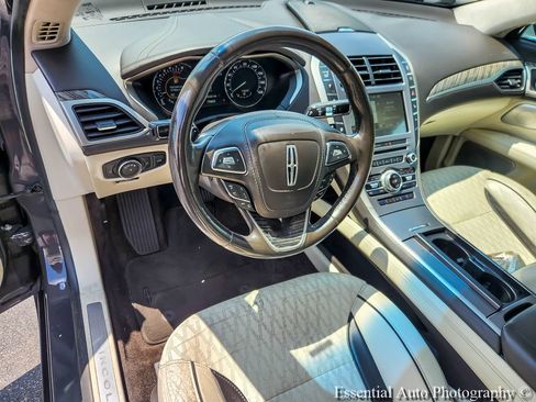 Used 2018 Lincoln MKZ Black Label w/ Technology Package FWD image 8