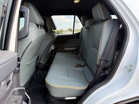 Used 2025 Toyota 4Runner Trailhunter AWD/4WD image 20