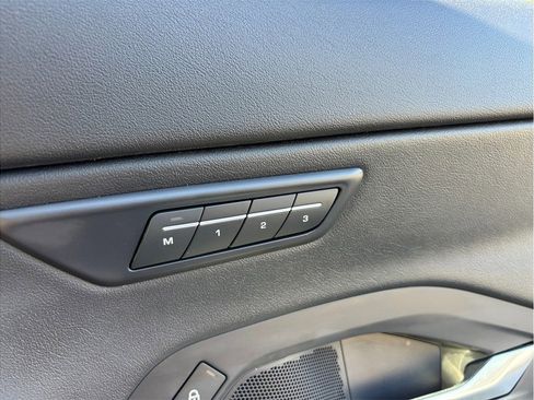 Used 2018 Jaguar E-PACE First Edition image 46