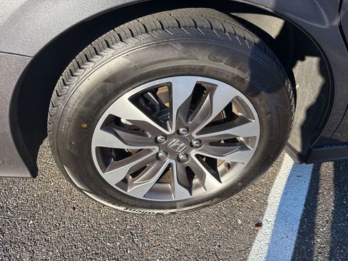 Used 2024 Honda Odyssey EX-L image 23