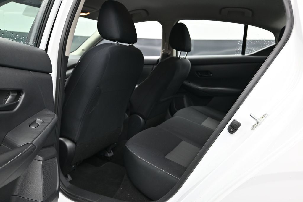 Used 2024 Nissan Sentra SV FWD image 19