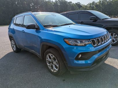 Used 2025 Jeep Compass Latitude