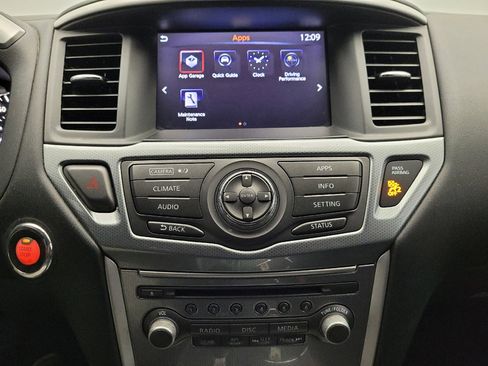 Used 2017 Nissan Pathfinder SL w/ Cargo Package image 25