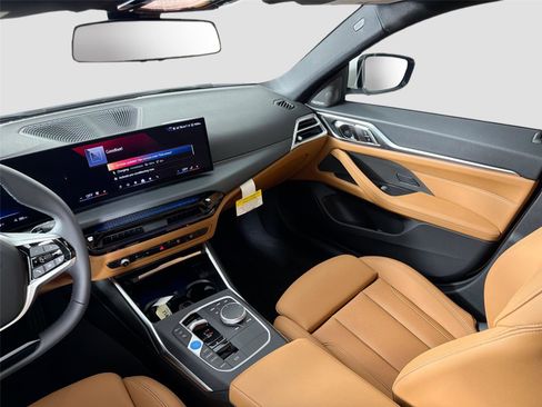 New 2026 BMW i4 eDrive40 w/ Premium Package RWD image 24