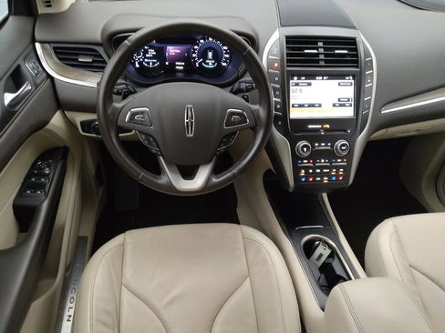 Used 2019 Lincoln MKC Reserve w/ MKC Technology Package FWD image 22