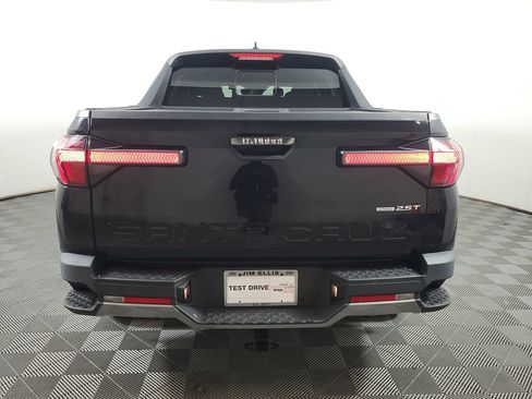 Used 2022 Hyundai Santa Cruz Limited AWD/4WD image 5