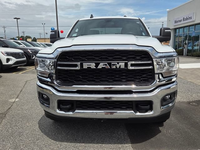 Used 2024 RAM 2500 Tradesman w/ Chrome Appearance Group AWD/4WD image 2