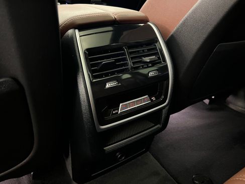 Certified 2023 BMW X5 xDrive40i w/ M Sport Package image 33