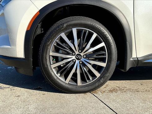 Certified 2025 INFINITI QX60 Autograph w/ Cargo Package image 10