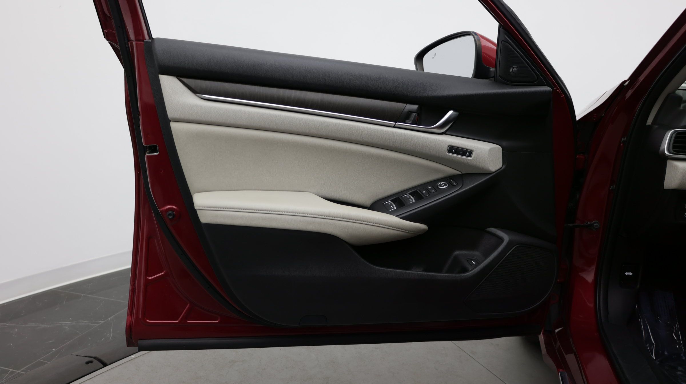 Used 2018 Honda Accord EX-L image 12