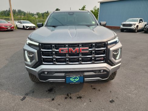 Certified 2026 GMC Canyon AT4 AWD/4WD image 3
