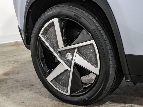 Used 2023 Fisker Ocean Extreme image 51