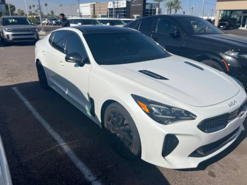Used 2022 Kia Stinger GT-Line w/ Sun & Sound Package AWD/4WD image 10
