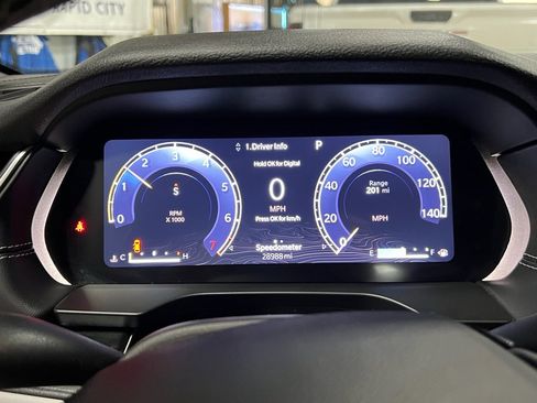 Used 2023 Jeep Grand Cherokee Altitude image 14