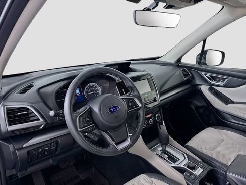 Used 2024 Subaru Forester Premium image 9