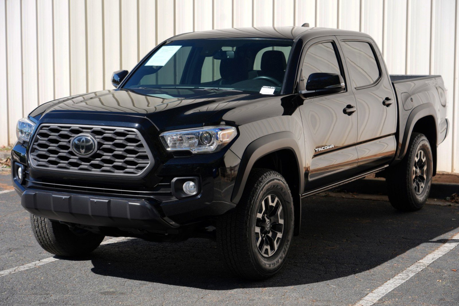 Used 2021 Toyota Tacoma TRD Off-Road w/ Technology Package AWD/4WD image 36