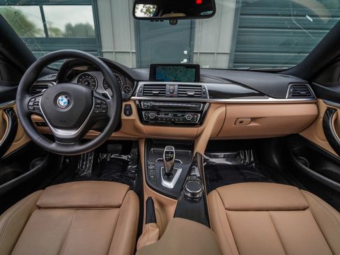 Used 2019 BMW 430i Coupe w/ Convenience Package RWD image 16