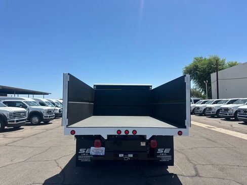 New 2025 Ford F550 4x4 Crew Cab Super Duty image 8