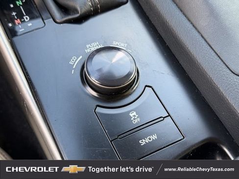 Used 2014 Lexus IS 250 w/ Navigation Package RWD image 19
